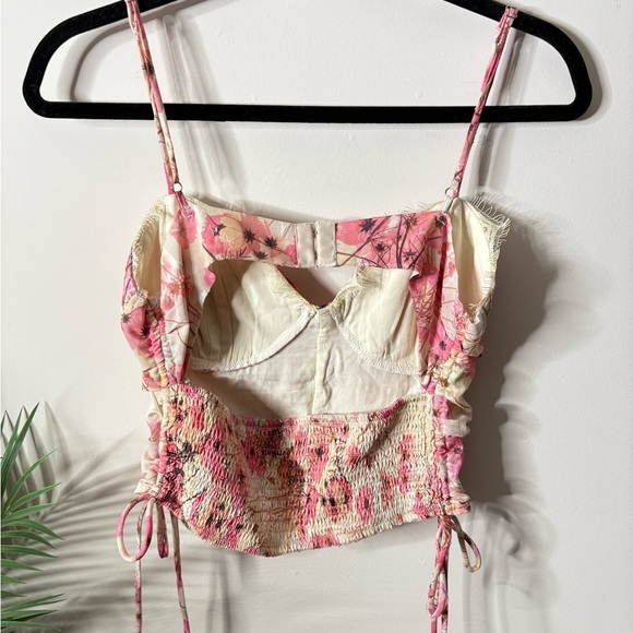 Fanco Floral Tank Top Size Small cutout back girly dainty - Picture 4 of 5
